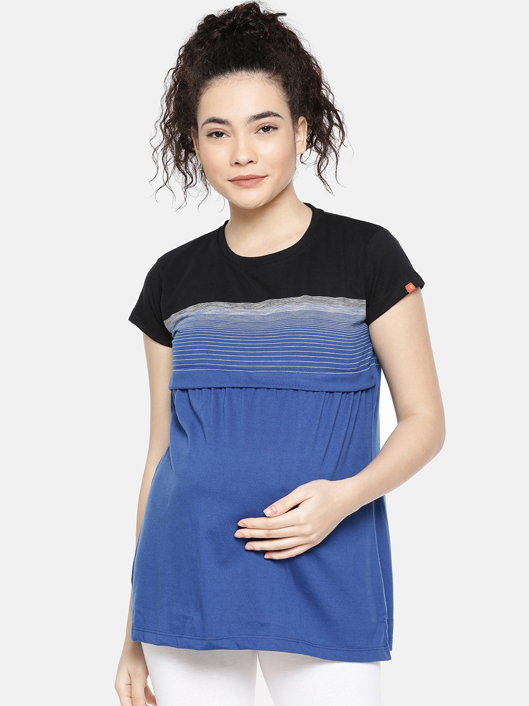 

GOLDSTROMS Women Blue & Black Colourblocked Maternity Top