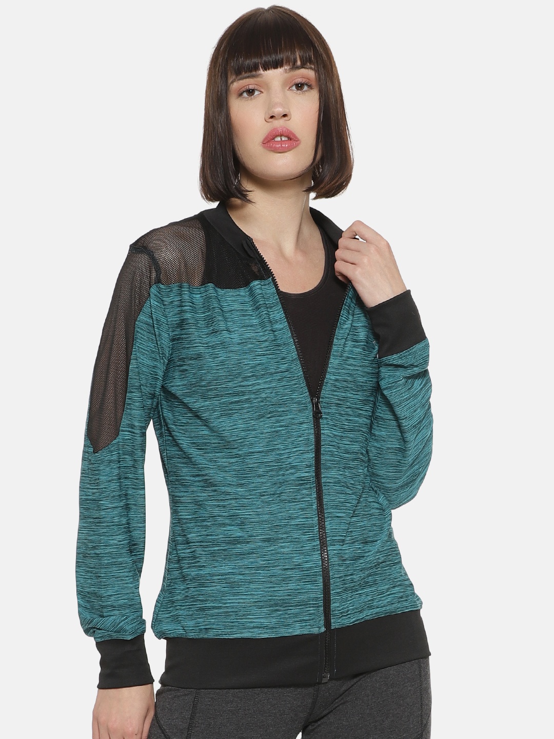 

Campus Sutra Women Green & Black Solid Lightweight Sporty Jacket