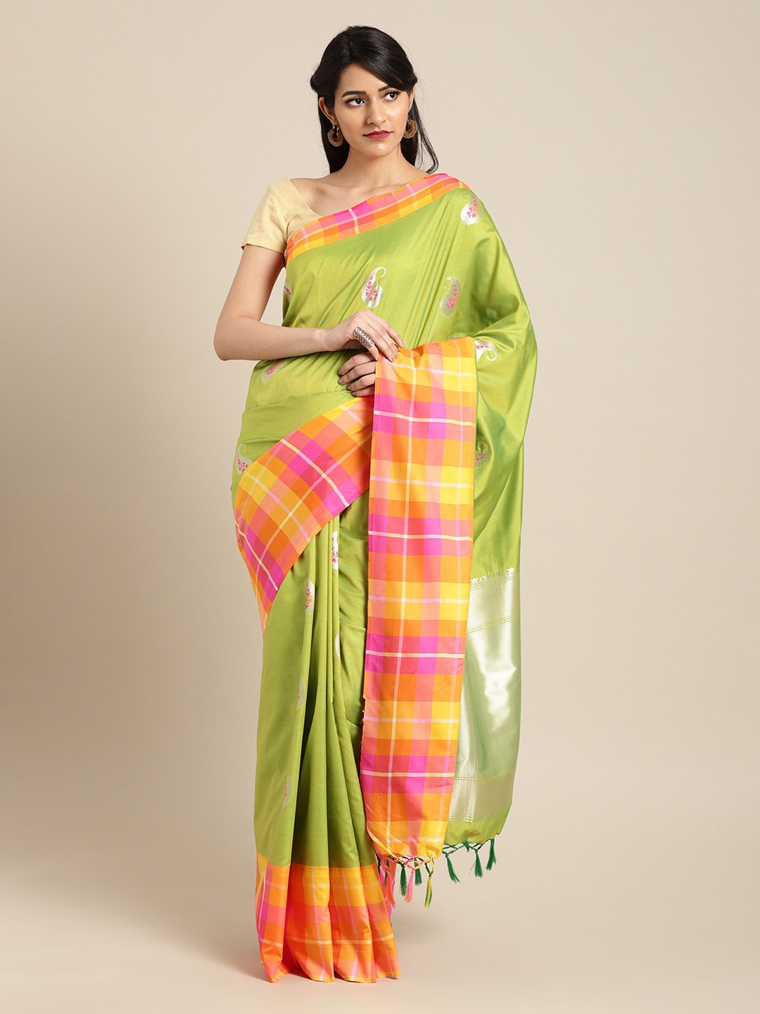 

Mitera Green & Pink Silk Blend Checked Kanjeevaram Saree
