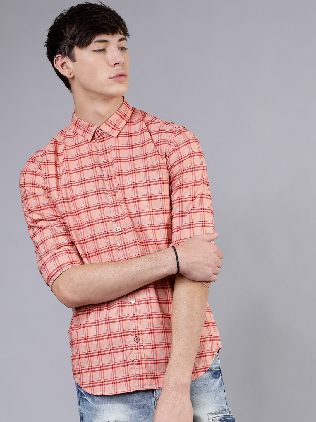 

HIGHLANDER Men Peach-Coloured & Red Slim Fit Checked Casual Shirt