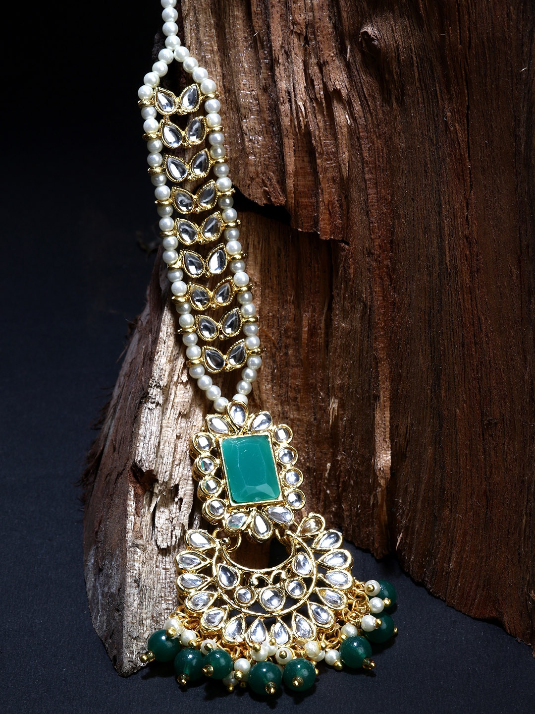 

ANIKAS CREATION Gold-Plated Green Handcrafted Maang Tikka