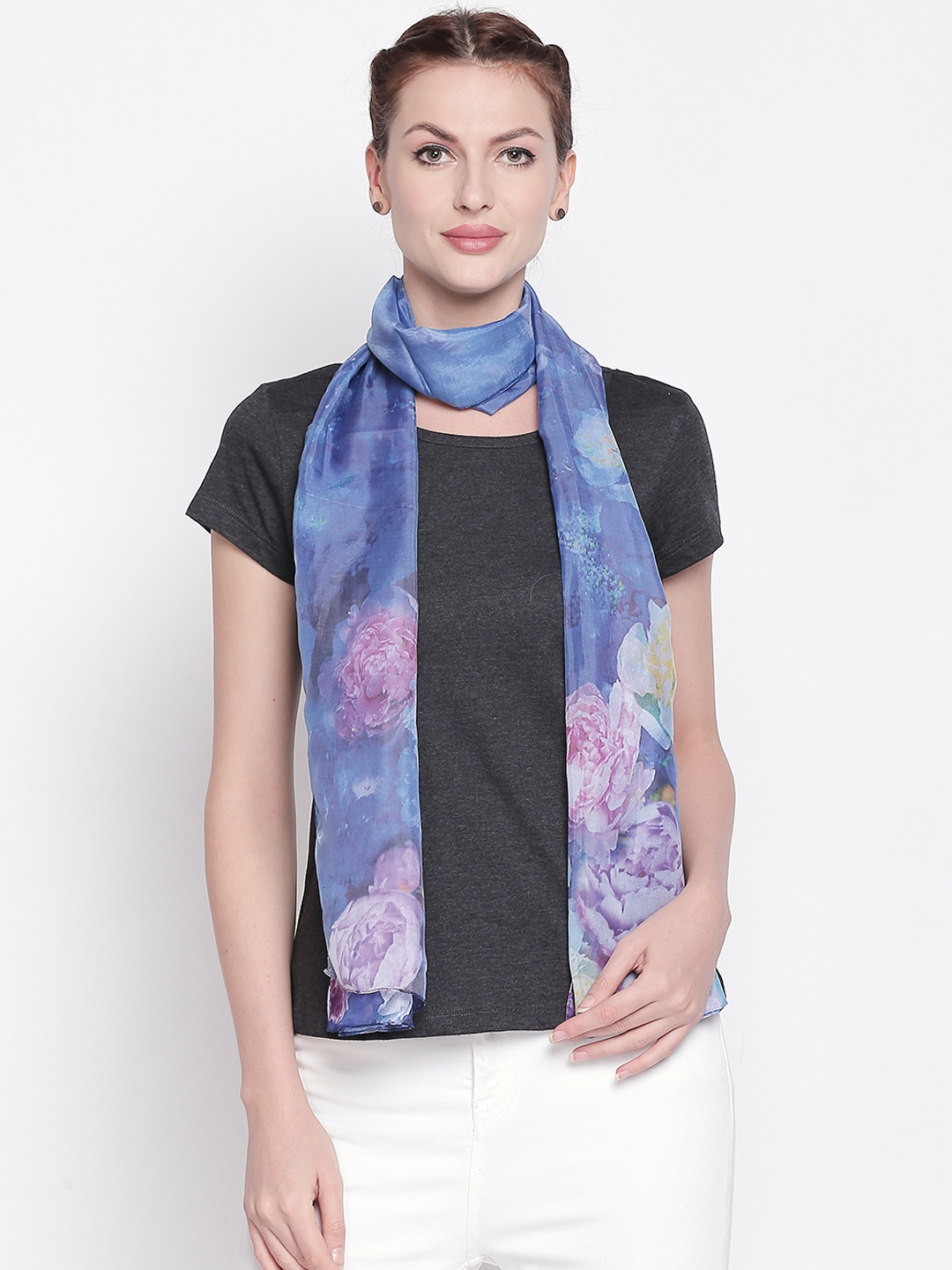 

Style Quotient Women Blue & Pink Printed Scarf