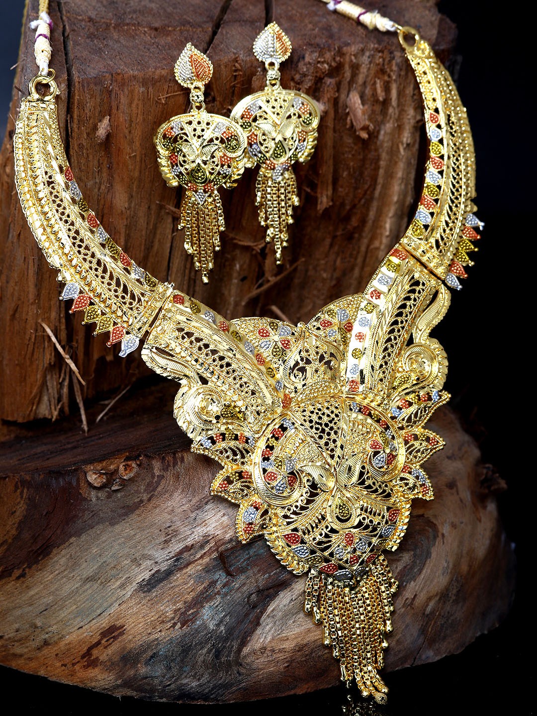 

ANIKAS CREATION Gold-Plated & Red Jewellery Set