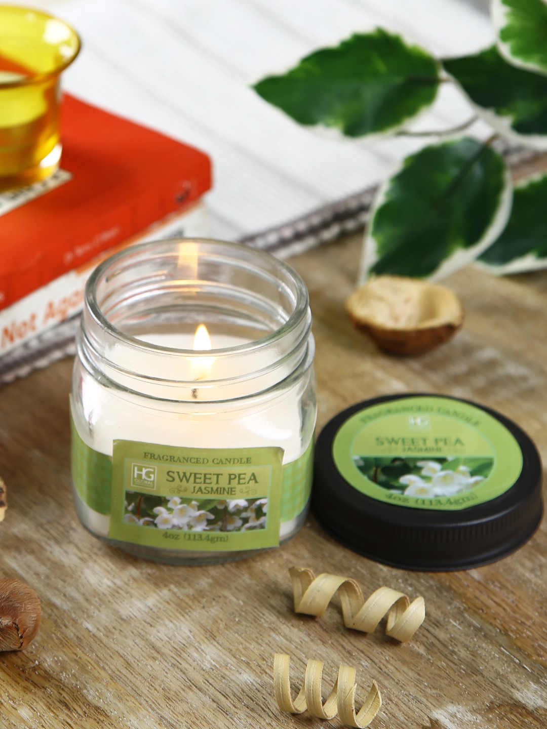 

Hosley White Sweet Pea Jasmine Scented Jar Candle