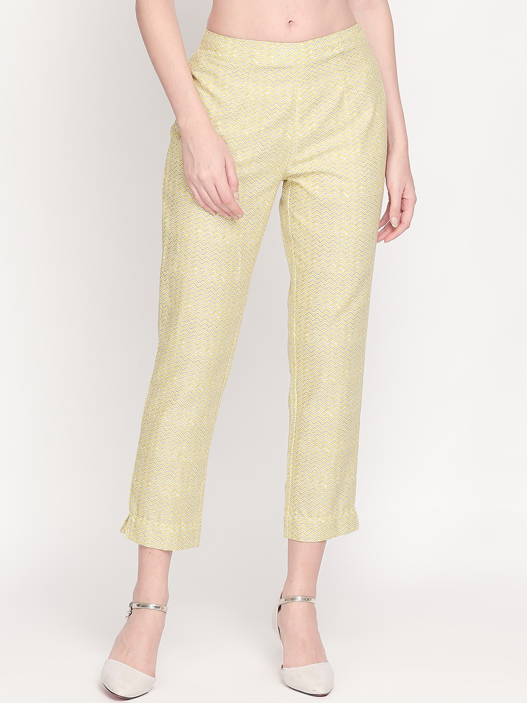 

RANGMANCH BY PANTALOONS Women Yellow & White Regular Fit Printed Cigarette Trousers
