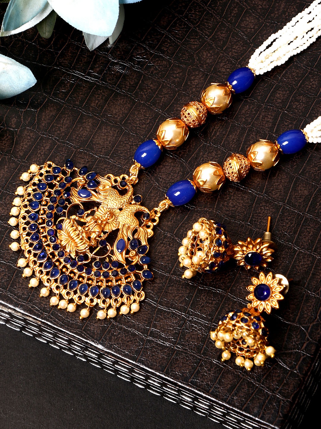 

ANIKAS CREATION Blue & White Gold-Plated Temple Jewellery Set