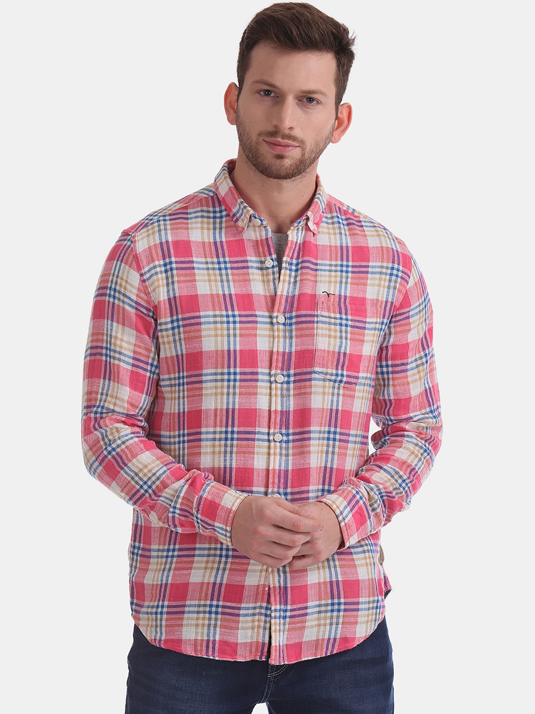 

Flying Machine Men Pink & Yellow Regular Fit Checked Casual Shirt