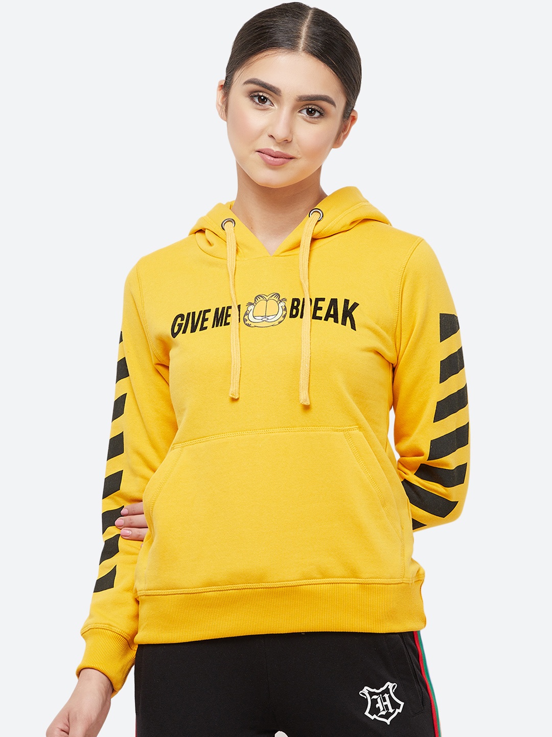 Free Authority Women Yellow & White Garfield Printed Sweatshirt