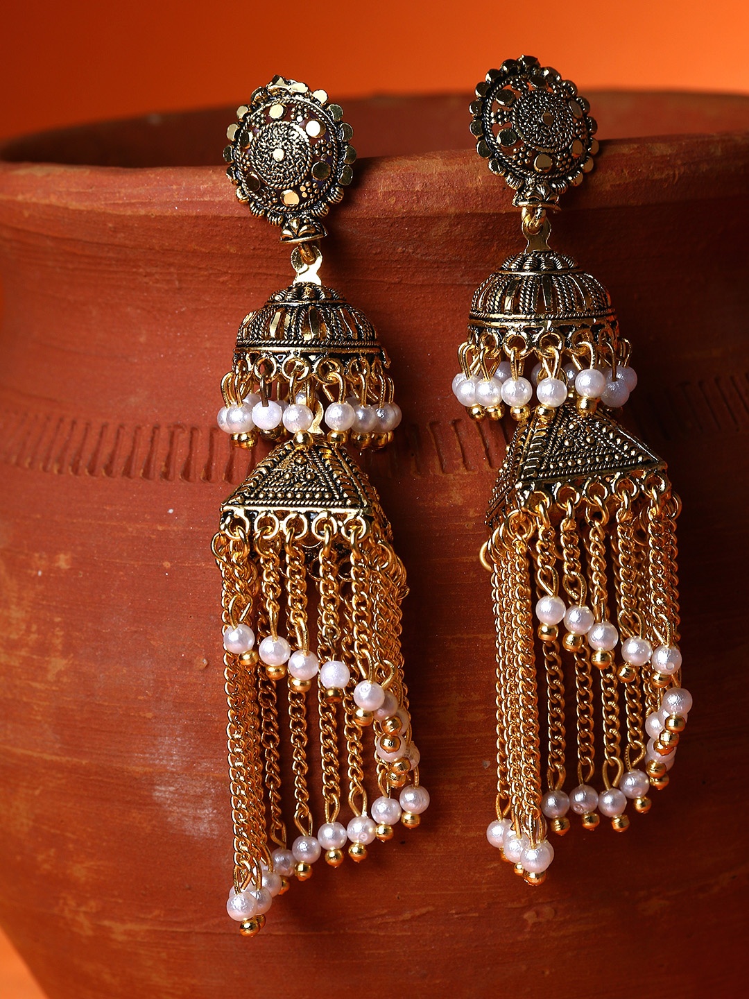 

ANIKAS CREATION Gunmetal-Toned & Gold-Plated Enamelled Dome Shaped Jhumkas, Metallic