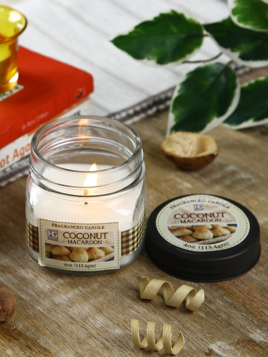 

HOSLEY White Coconut Macaroon Scented Jar Candle