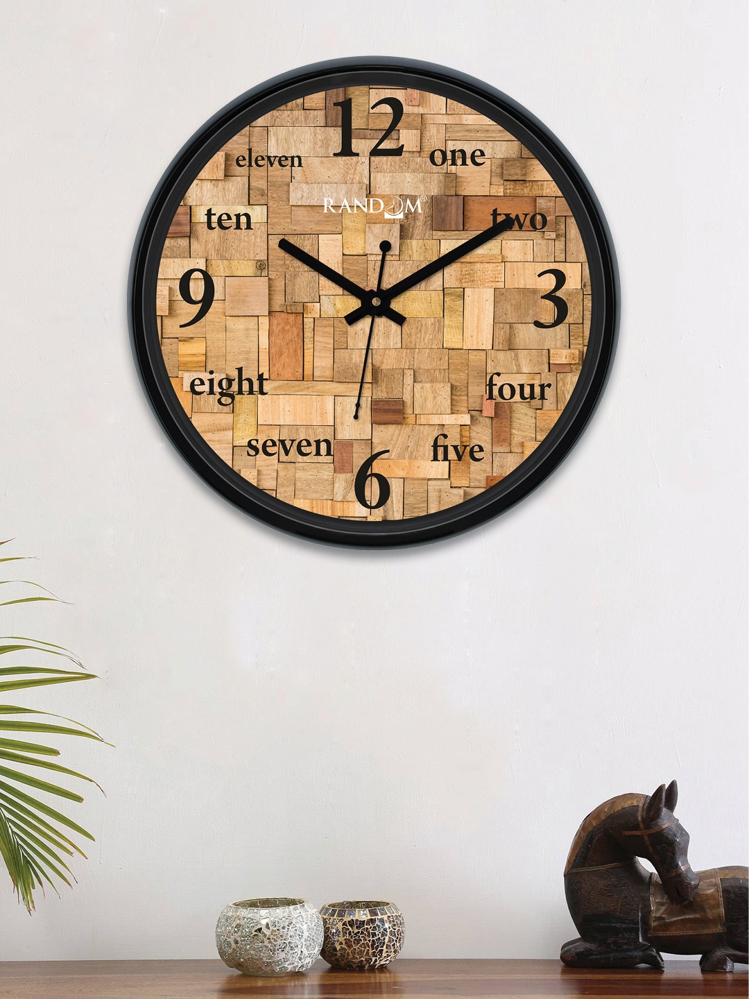 

RANDOM Camel Brown Round Printed 30 cm Analogue Wall Clock