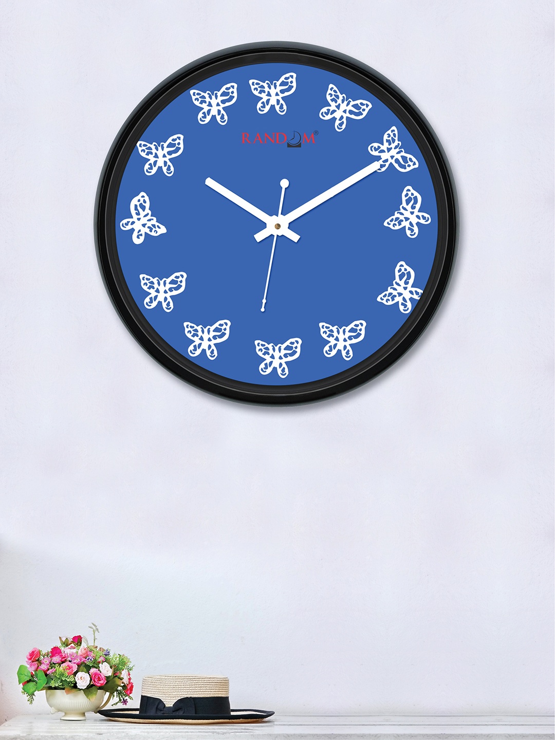 

RANDOM Blue Round Printed 30 cm Analogue Wall Clock