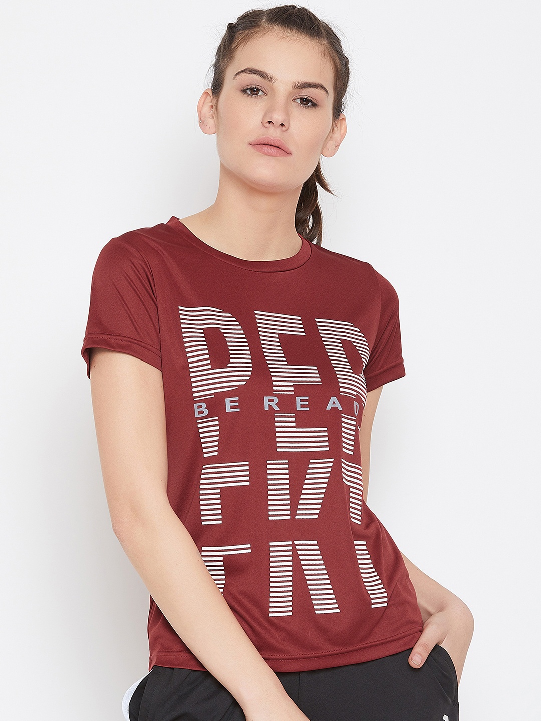 

PERFKT-U Women Maroon Printed Round Neck T-shirt