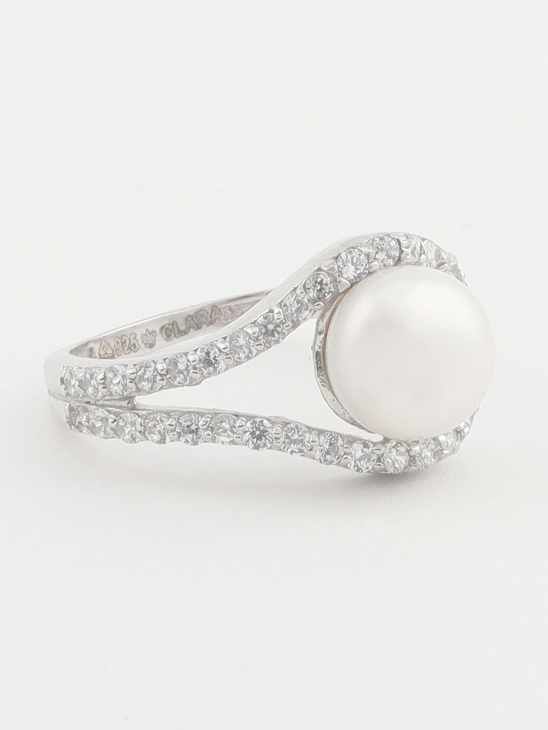 

CLARA Women 92.5 Sterling Silver & White CZ-Stone & Pearl Embelished Finger Ring