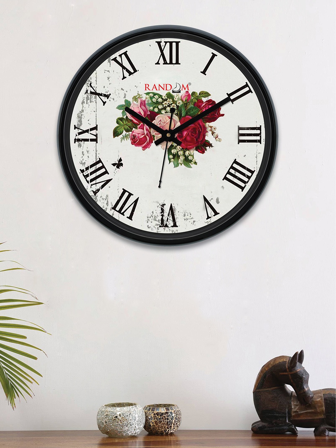 

RANDOM Off-White & Red Round Printed 30 cm Analogue Wall Clock