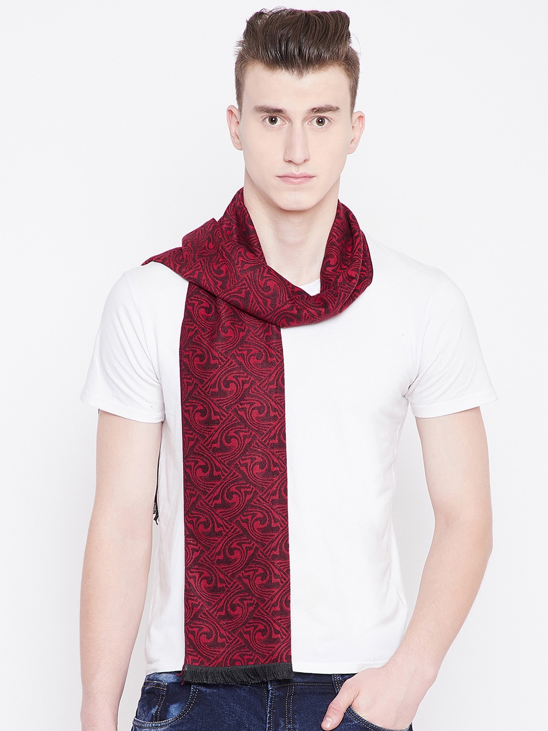 

Alvaro Castagnino Men Red & Maroon Self-Design Muffler