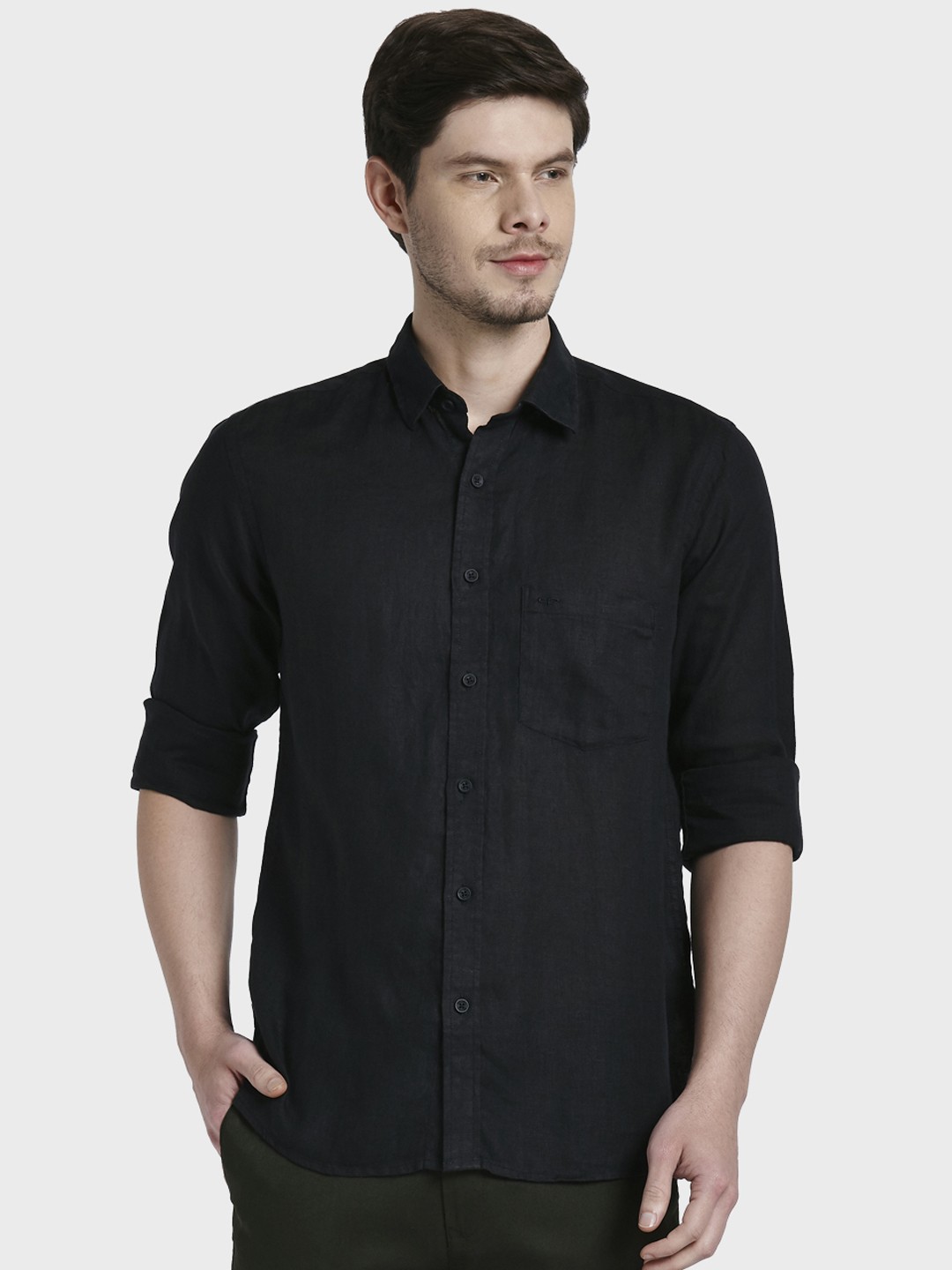 

ColorPlus Men Black Regular Fit Solid Linen Casual Shirt