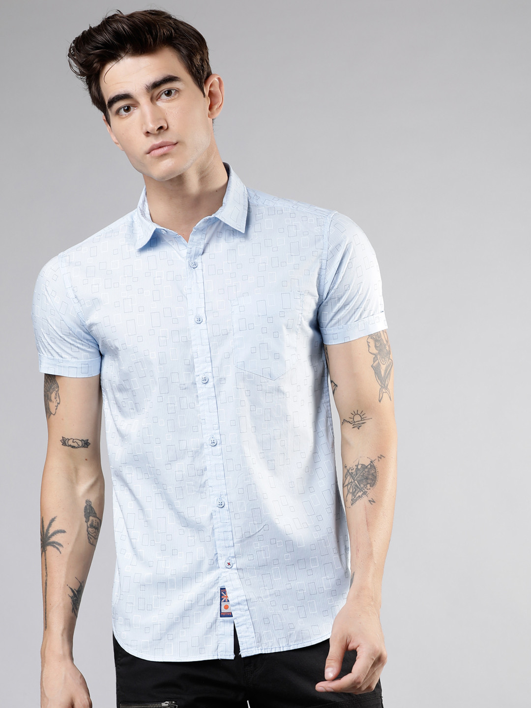 

LOCOMOTIVE Men Blue Slim Fit Printed Casual Shirt
