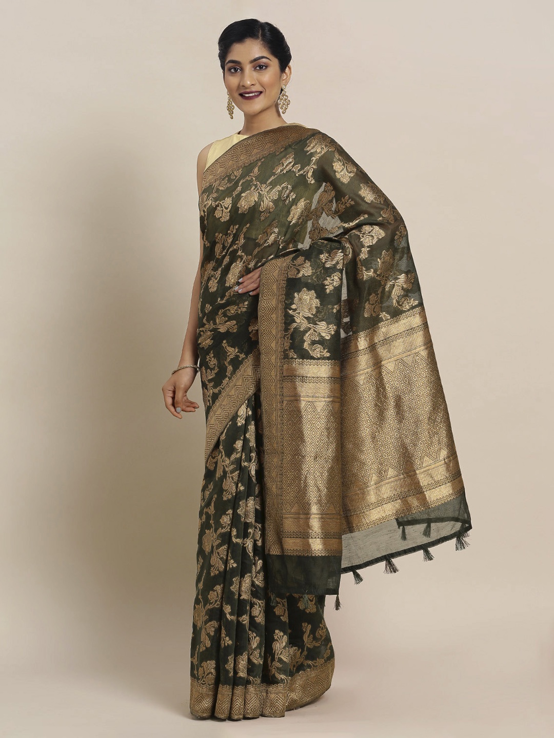 

Mitera Green Silk Cotton Woven Design Banarasi Saree