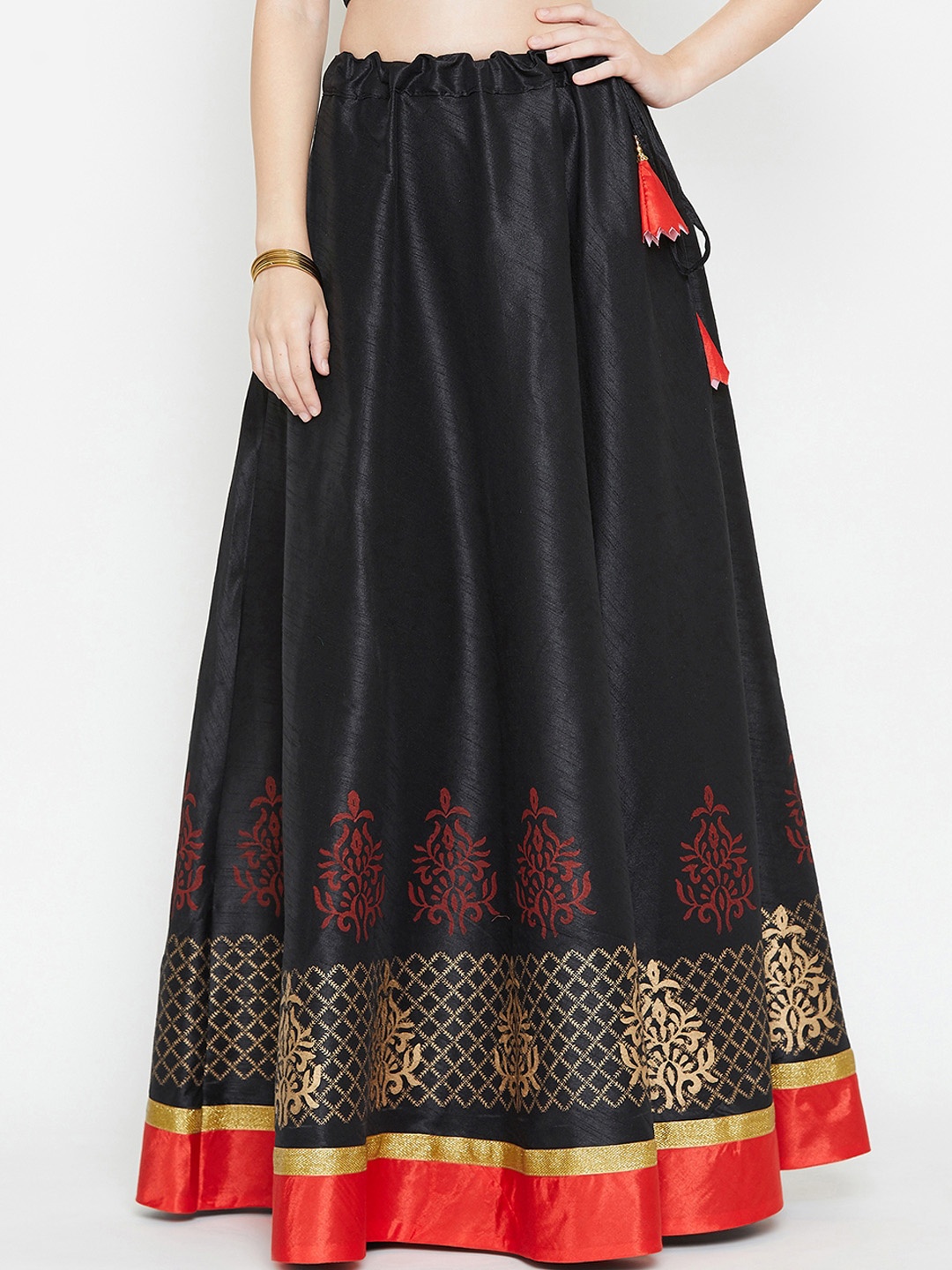 

Studio Rasa Women Black Block Printed Flared Maxi Skirt