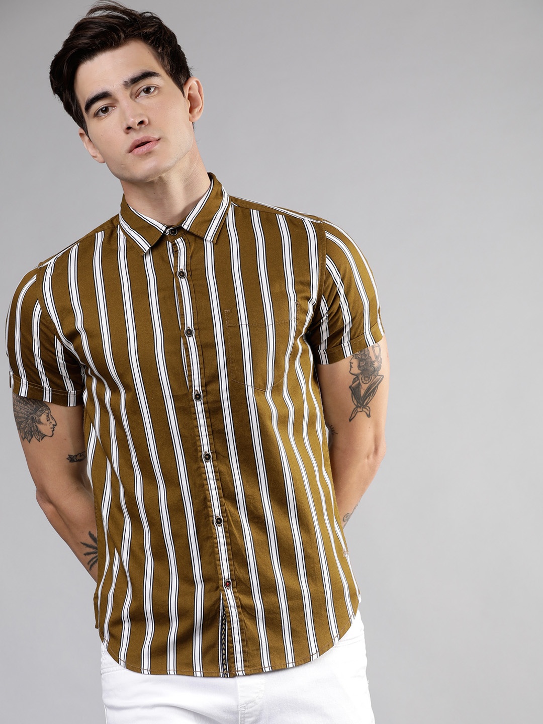 LOCOMOTIVE Men Brown & White Slim Fit Printed Casual Shirt