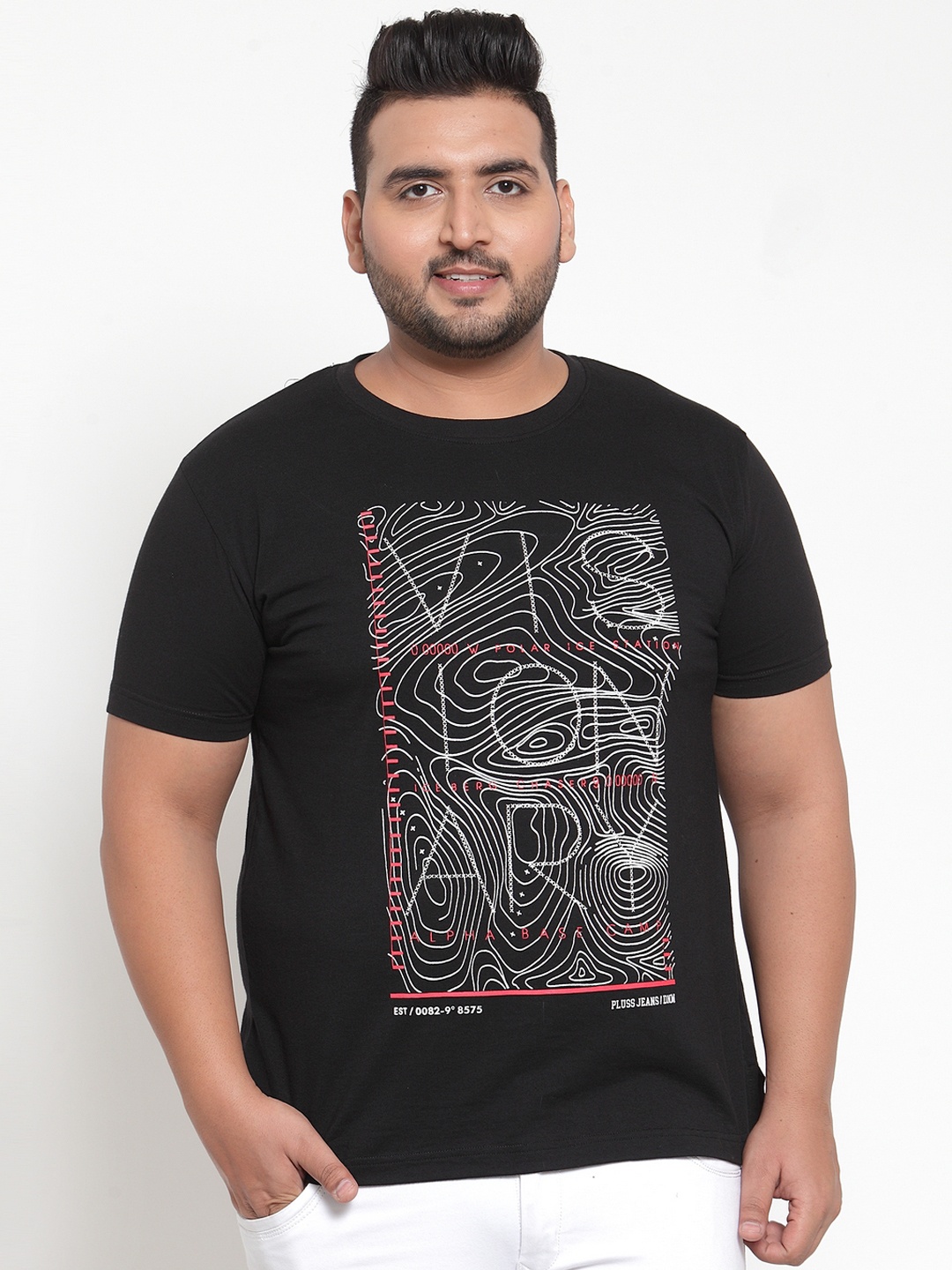 

plusS Men Black Printed Round Neck Pure Cotton T-shirt