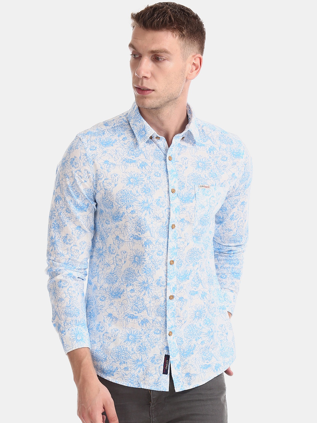 

U.S. Polo Assn. Denim Co. Men Blue & White Regular Fit Floral Printed Casual Shirt
