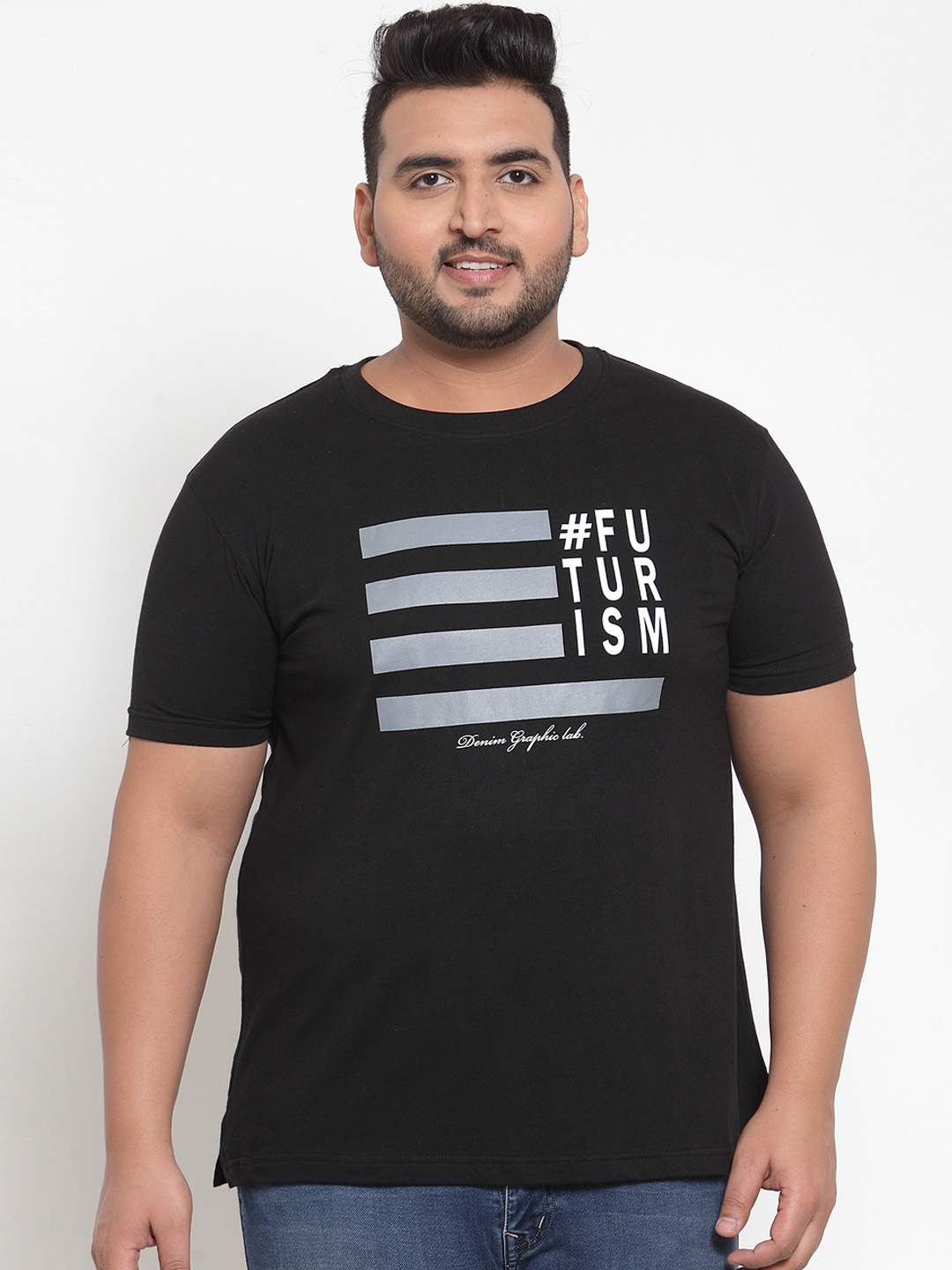 

plusS Men Black Printed Round Neck Pure Cotton T-shirt