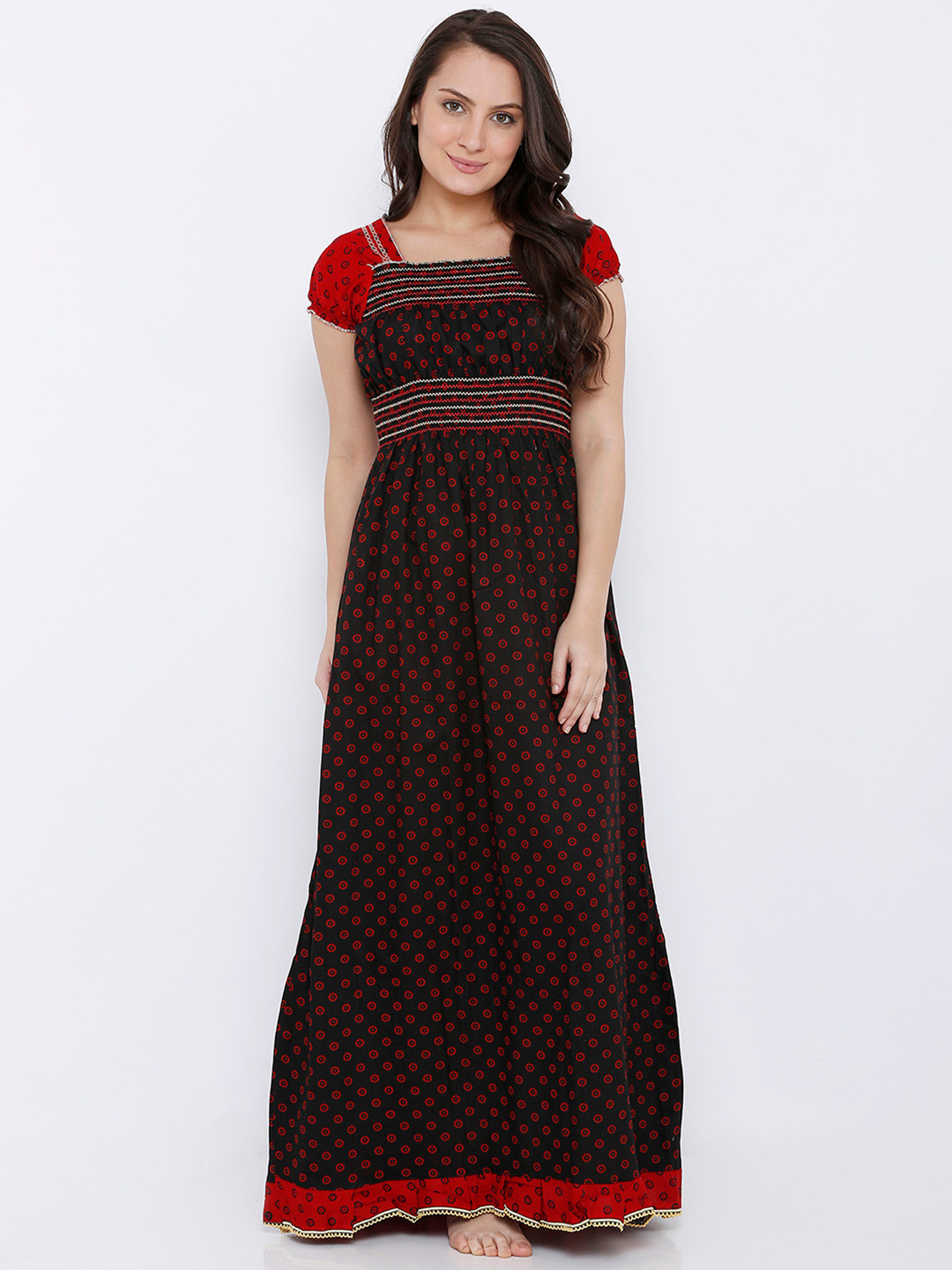 

Pretty Awesome Black & Red Printed Nightdress PTAS540