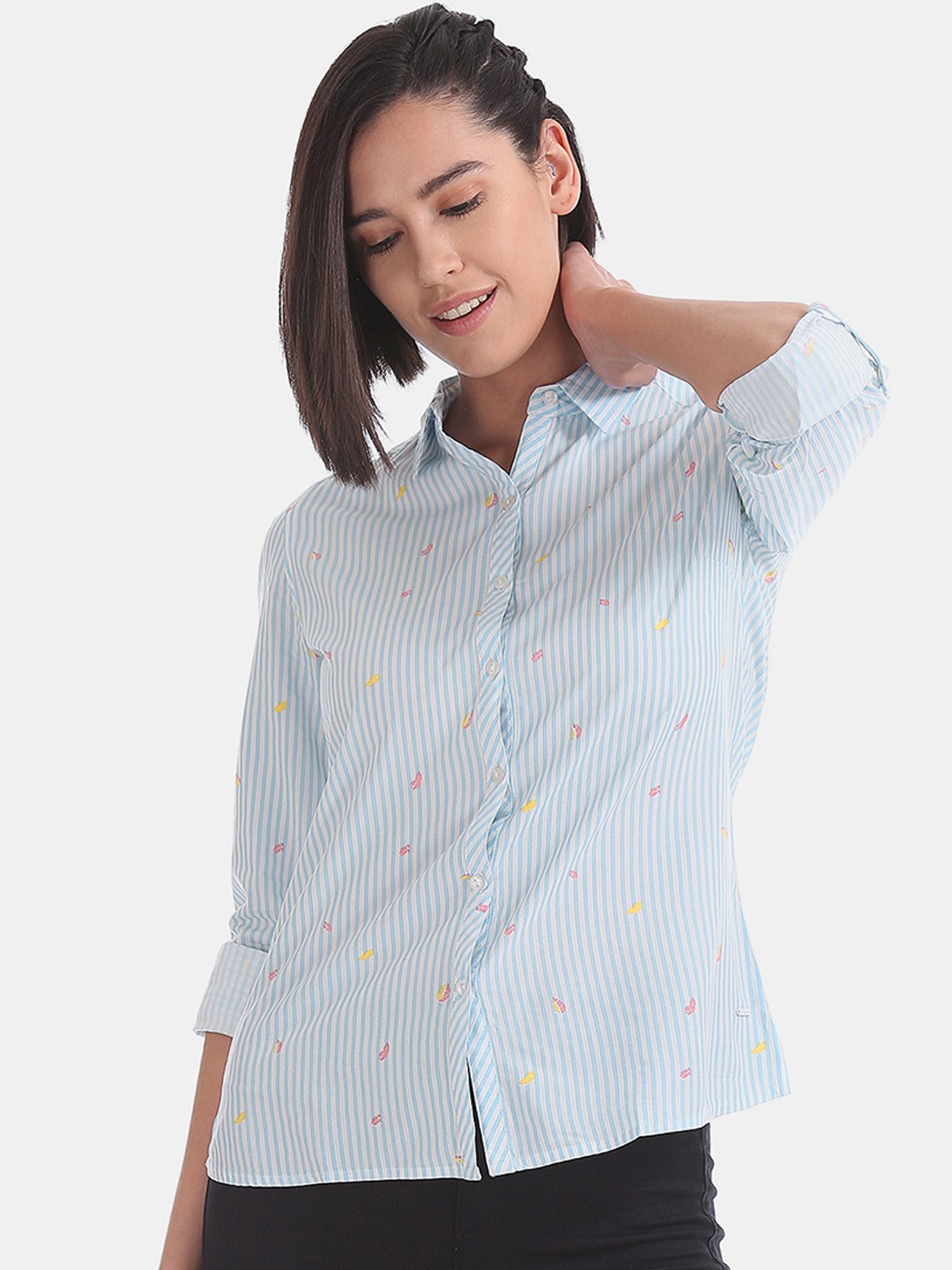 

Flying Machine Women Blue & Pink Regular Fit Striped Casual Shirt