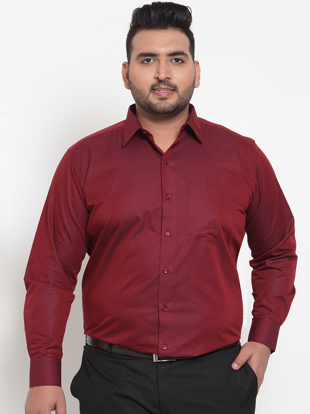 

plusS Men Maroon Comfort Regular Fit Solid Formal Shirt