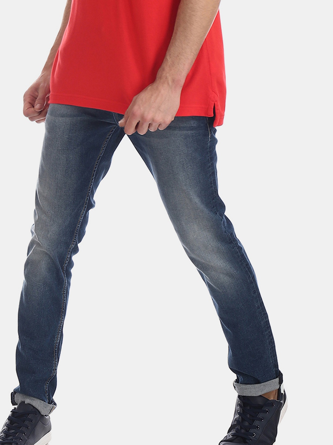 

Ed Hardy Men Blue Slim Fit Mid-Rise Clean Look Stretchable Jeans