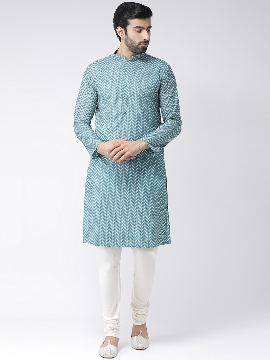 

KISAH Men Blue & White Chevron Printed Handloom Straight Kurta