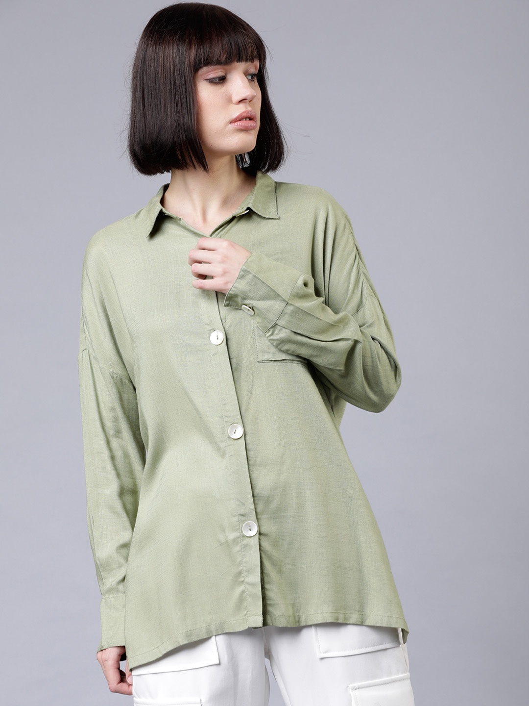 

Tokyo Talkies Women Olive Green Regular Fit Solid Casual Shirt