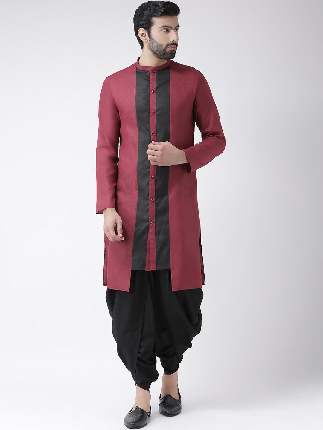 

KISAH Men Maroon & Black Colourblocked Straight Kurta