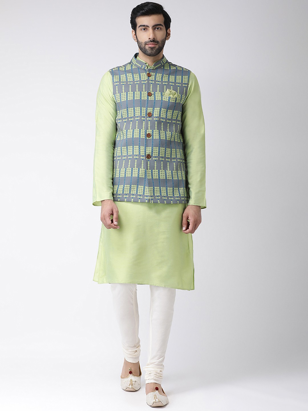 

KISAH Men Green Printed Kurta Set