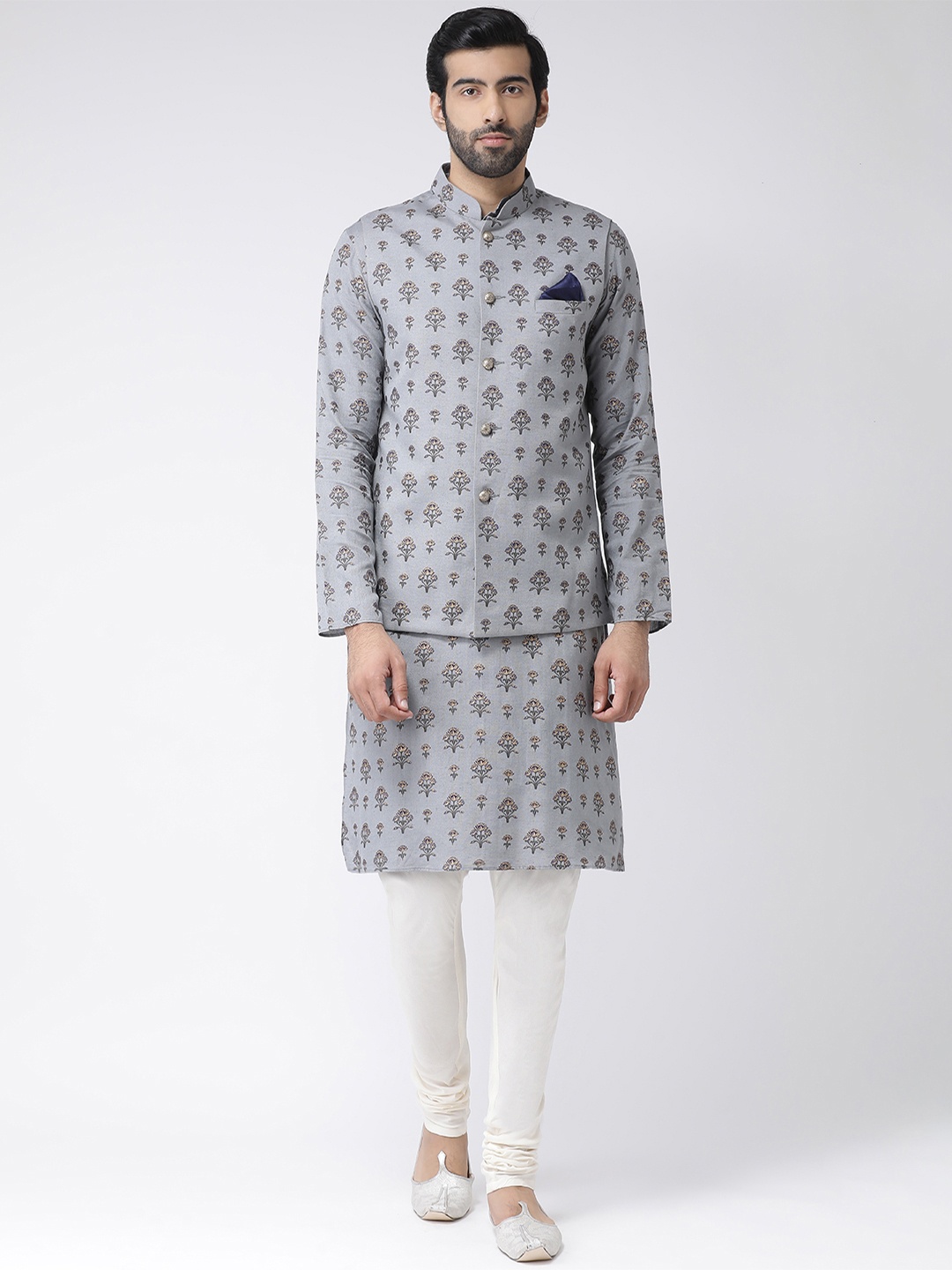 

KISAH Men Grey & White Printed Kurta with Churidar