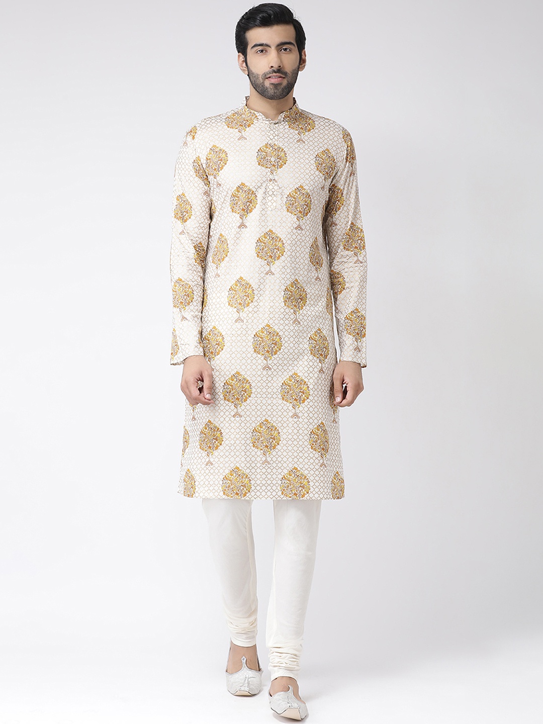 

KISAH Men Cream-Coloured & Gold-Toned Printed Kurta with Churidar