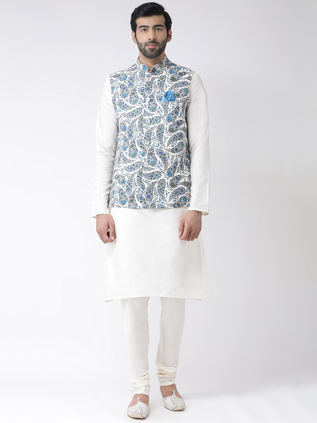 

KISAH Men White Solid Kurta with Churidar