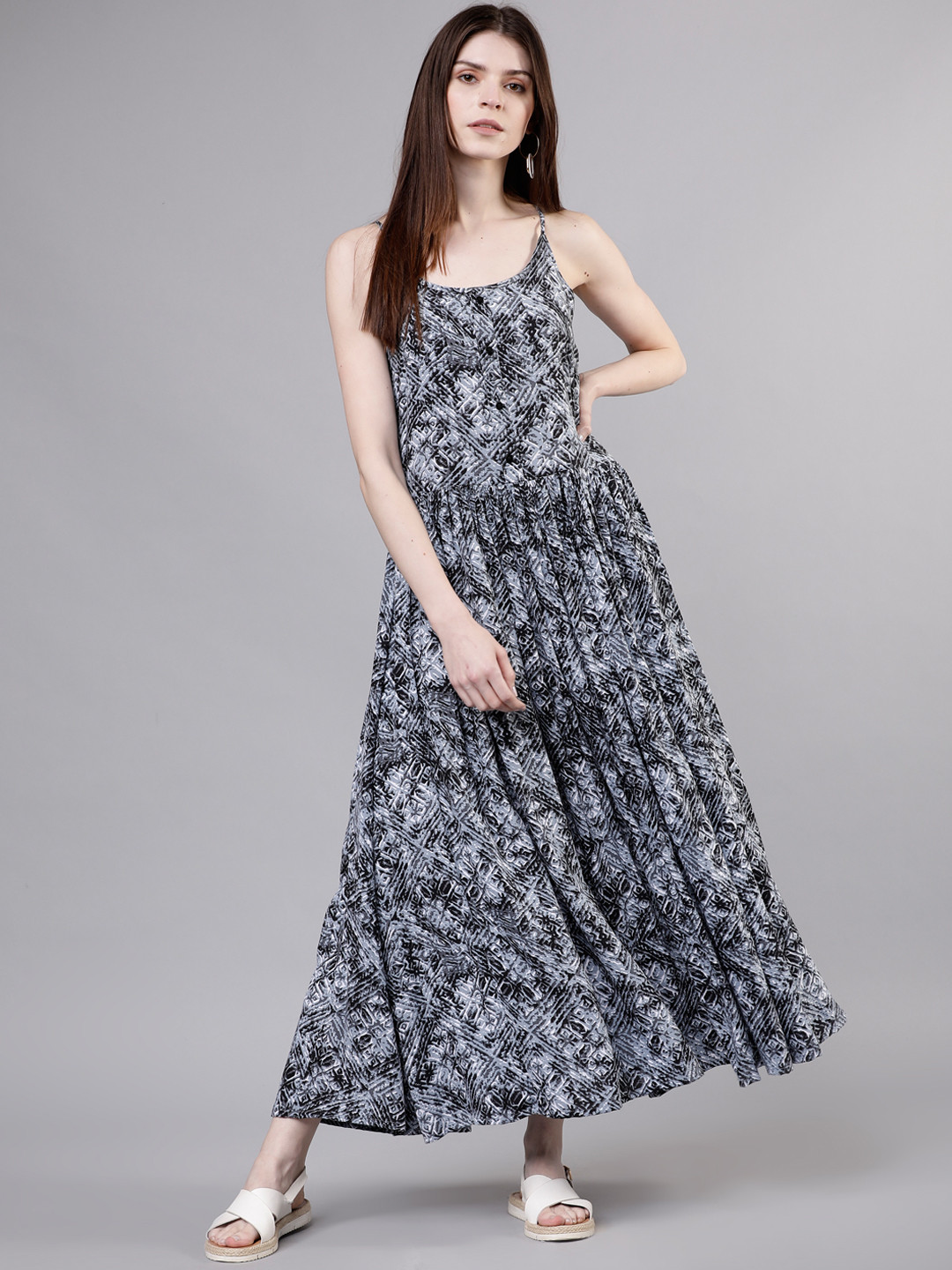 

Tokyo Talkies Women Printed Black Maxi Dress