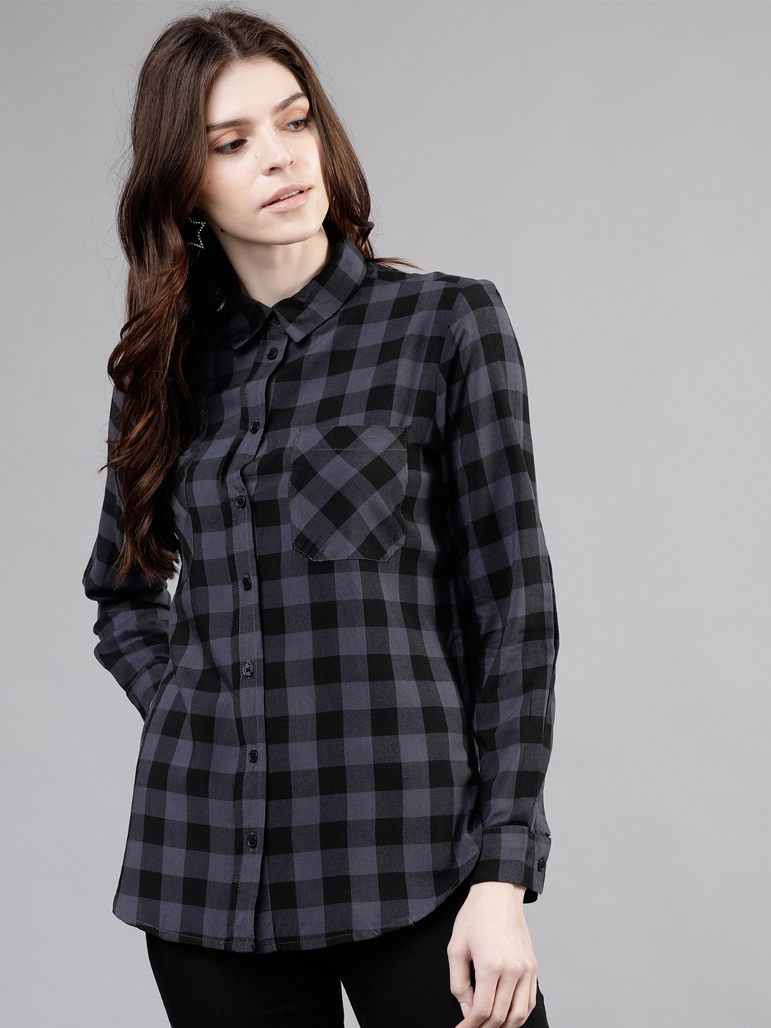 

Tokyo Talkies Women Grey Regular Fit Checked Casual Shirt