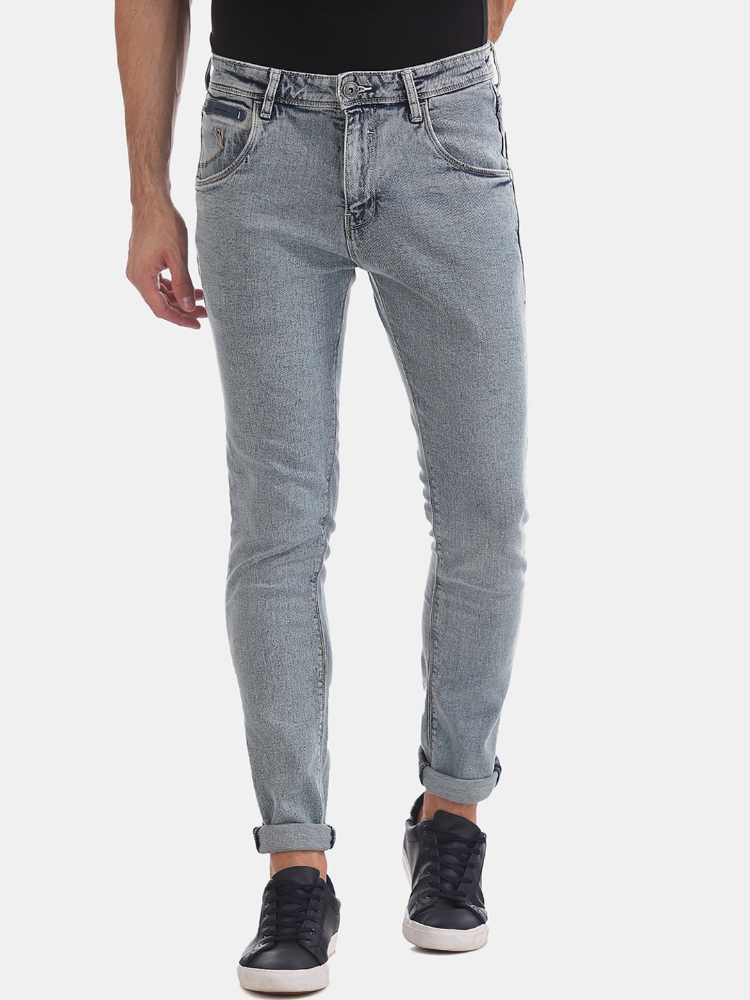 

Ed Hardy Men Grey Slim Fit Mid-Rise Clean Look Jeans