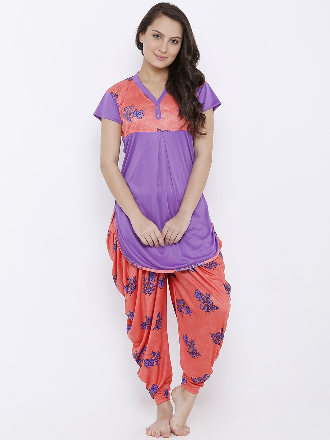 

Pretty Awesome Women Purple & Orange Solid Night suit