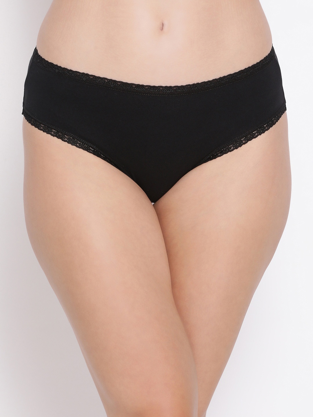 

Clovia Women Black Solid Laced Mid-Rise Hipster Brief PN3356P13XXL