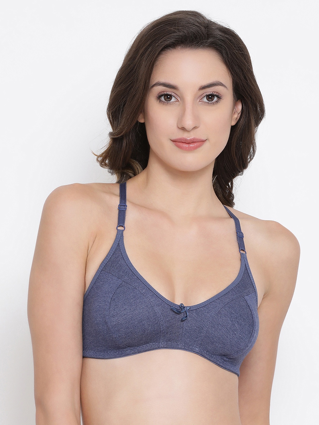 

Clovia Blue Solid Non-Wired Lightly Padded Everyday Bra BR1817M0832