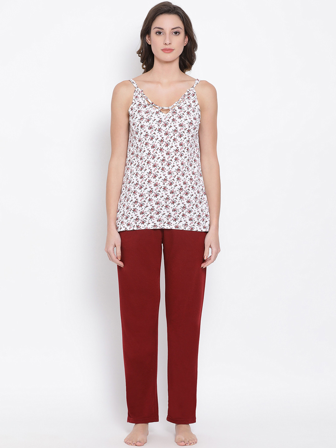 

Clovia Women White & Maroon Printed Night Suit LS0463P18