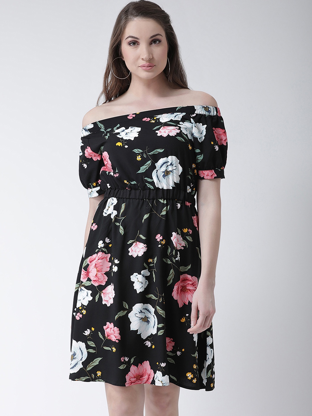 

KASSUALLY Women Black & White Floral Print Fit and Flare Dress