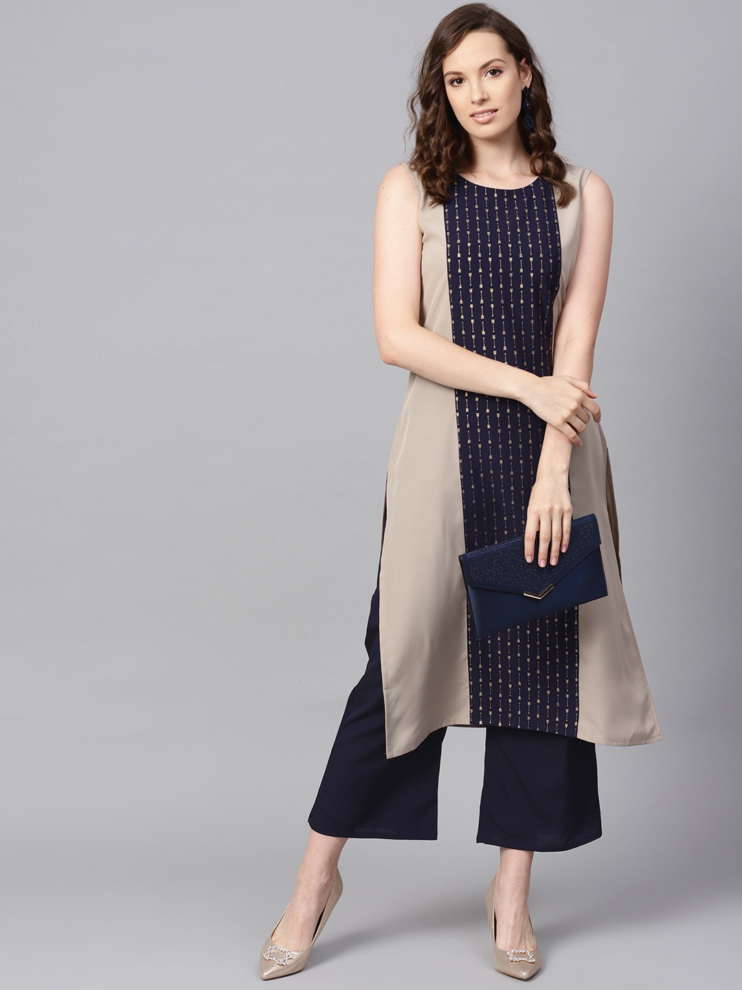 

ZIYAA Women Beige & Black Colourblocked Straight Kurta