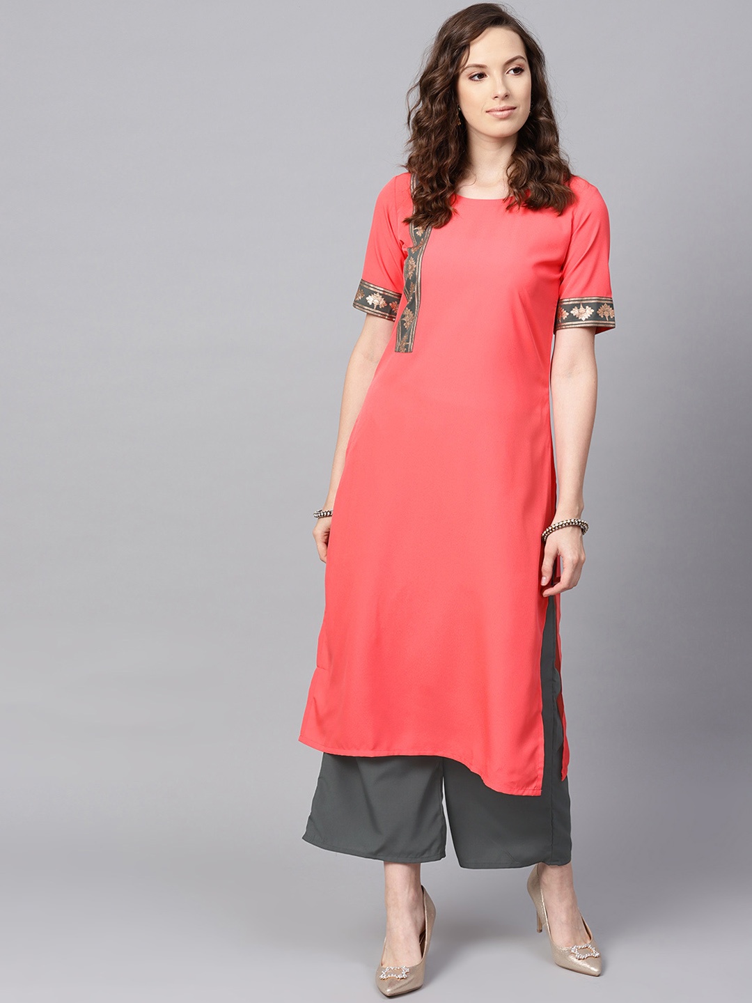 

ZIYAA Women Coral Solid Straight Kurta