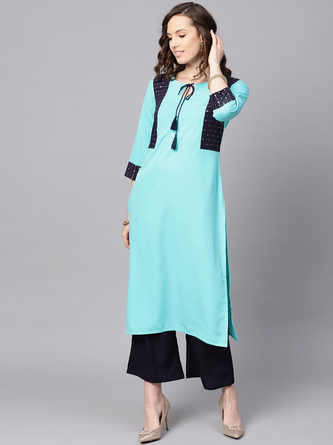 

ZIYAA Women Blue Solid Straight Kurta